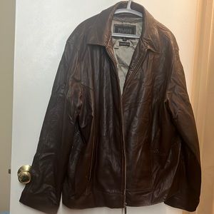 Wilson’s Leather Pelle Studio XL dope piece for a man or she to rock!